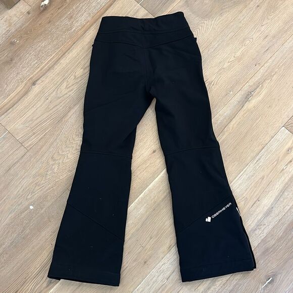 Obermeyer Teen Black Ski Pant with Zipper Pockets (M/10-12) - Picture 4 of 5